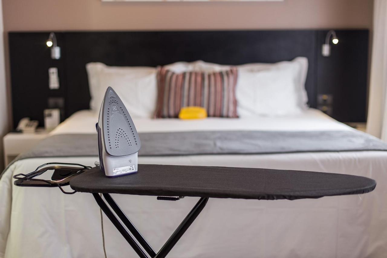 Art Hotel Transamerica Collection Porto Alegre Exterior foto Ironing board with iron